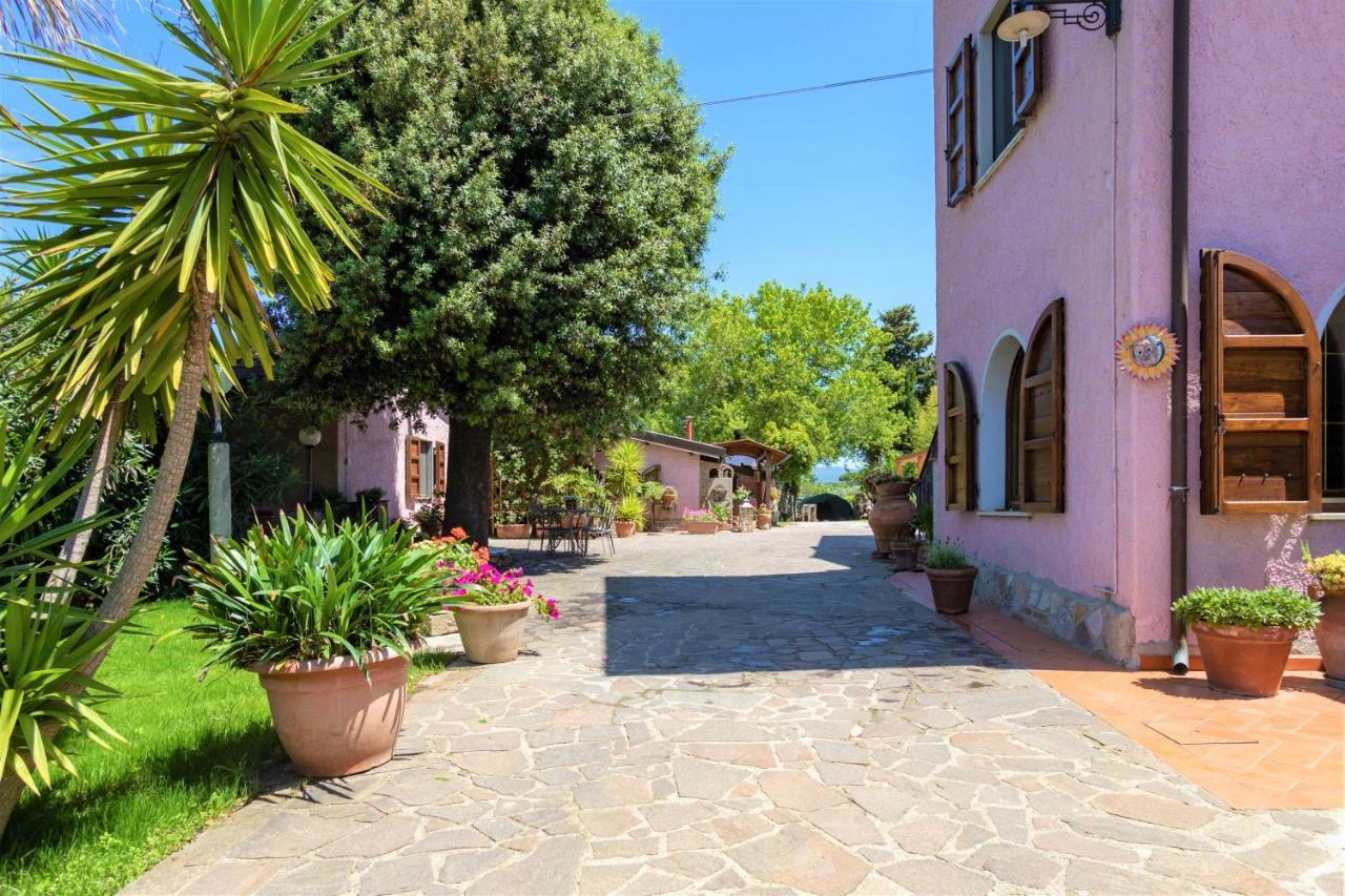 Hostly - Country House Donoratico - Only For Families Екстериор снимка